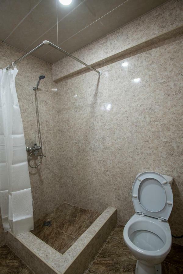 Dada - Cozy Apartment In The Center Of Тбилиси Екстериор снимка