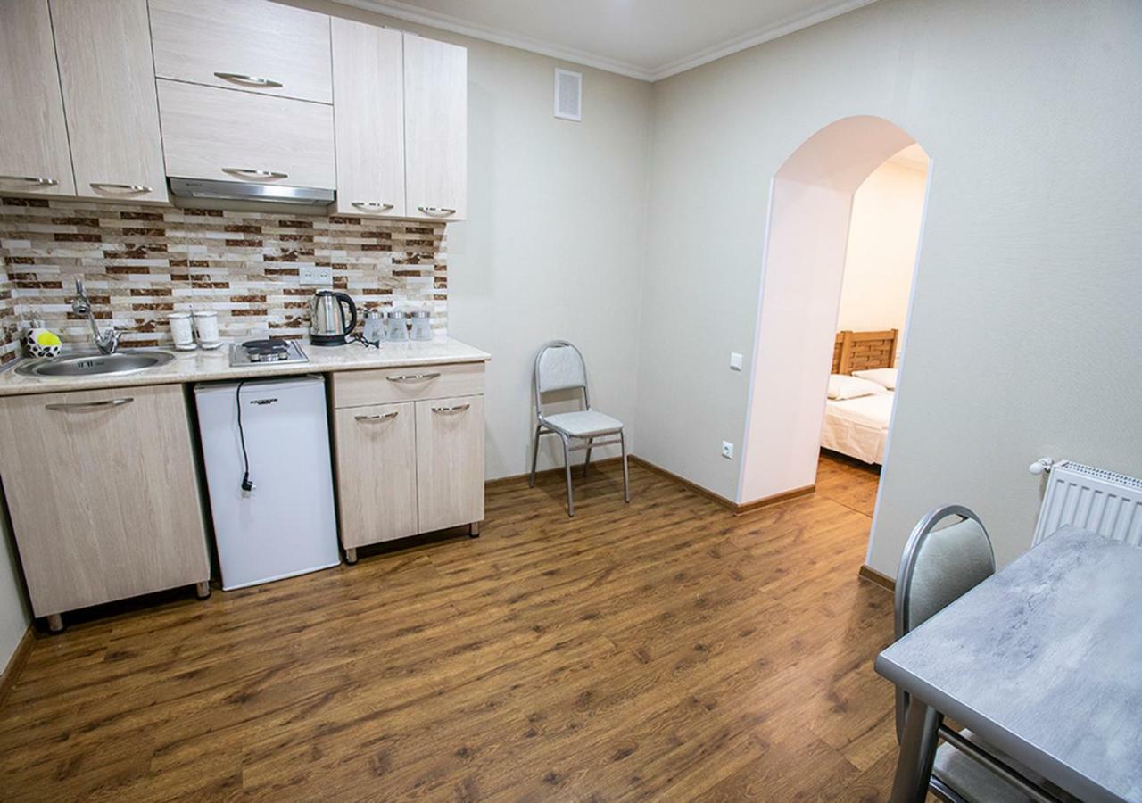 Dada - Cozy Apartment In The Center Of Тбилиси Екстериор снимка